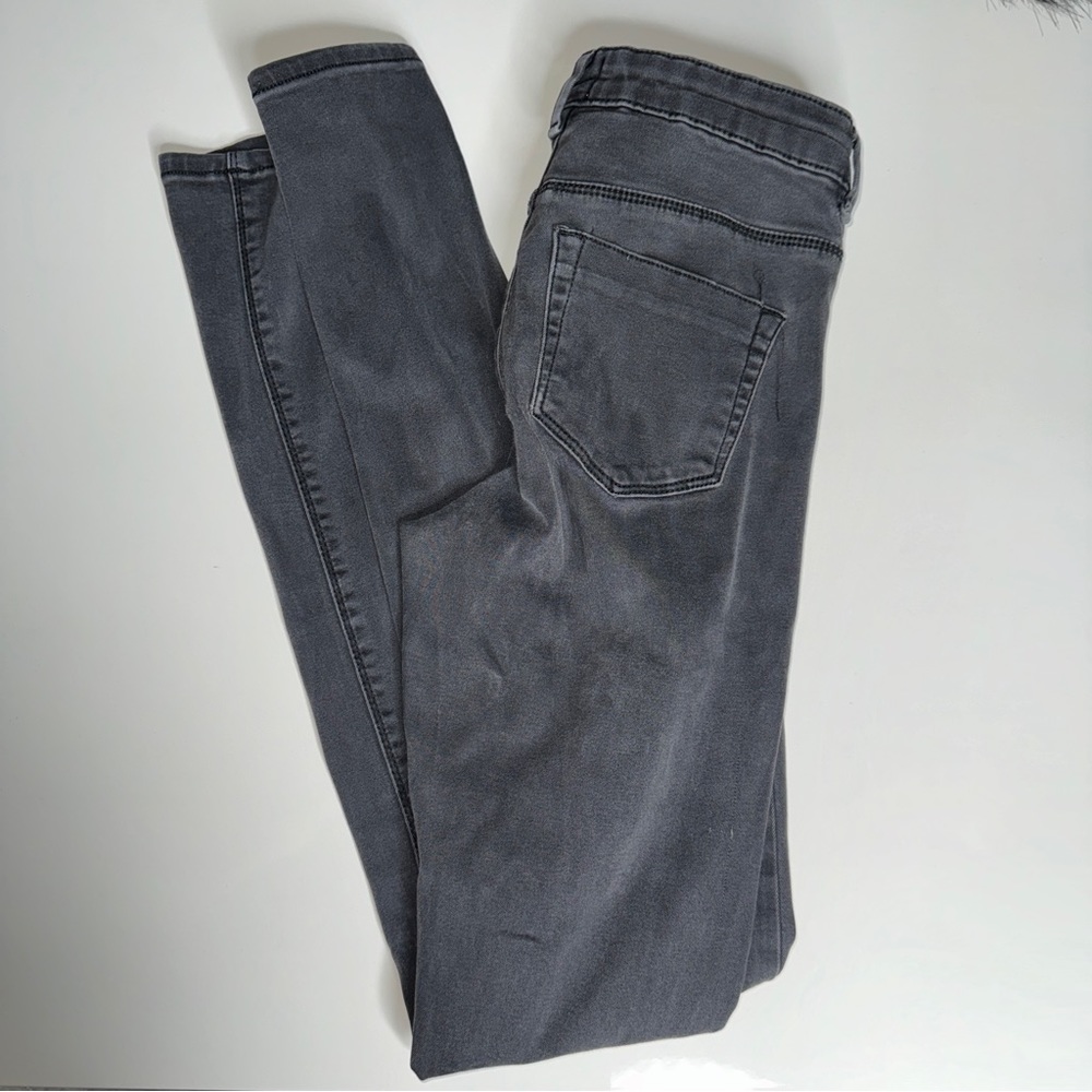 ASOS Ripped Jeans - Picture 2 of 5